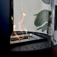 Cargar imagen en el visor de la galería, Premium Fire Berlin - Estufa de bioetanol - Estufas de exterior online